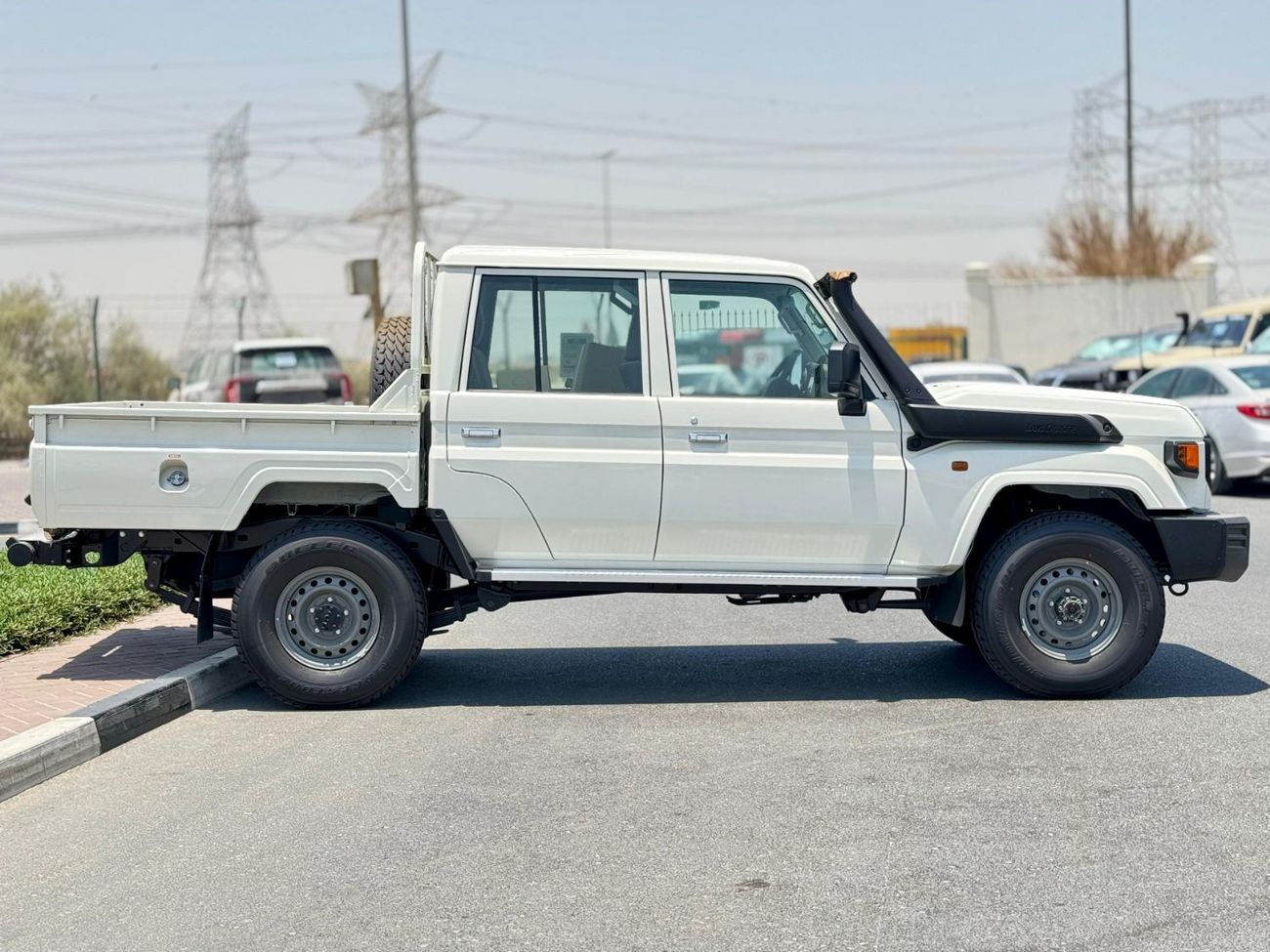 تويوتا لاند كروزر بيك آب Toyota LC79 2025 4WD Double Cab 2.8L Diesel Manual