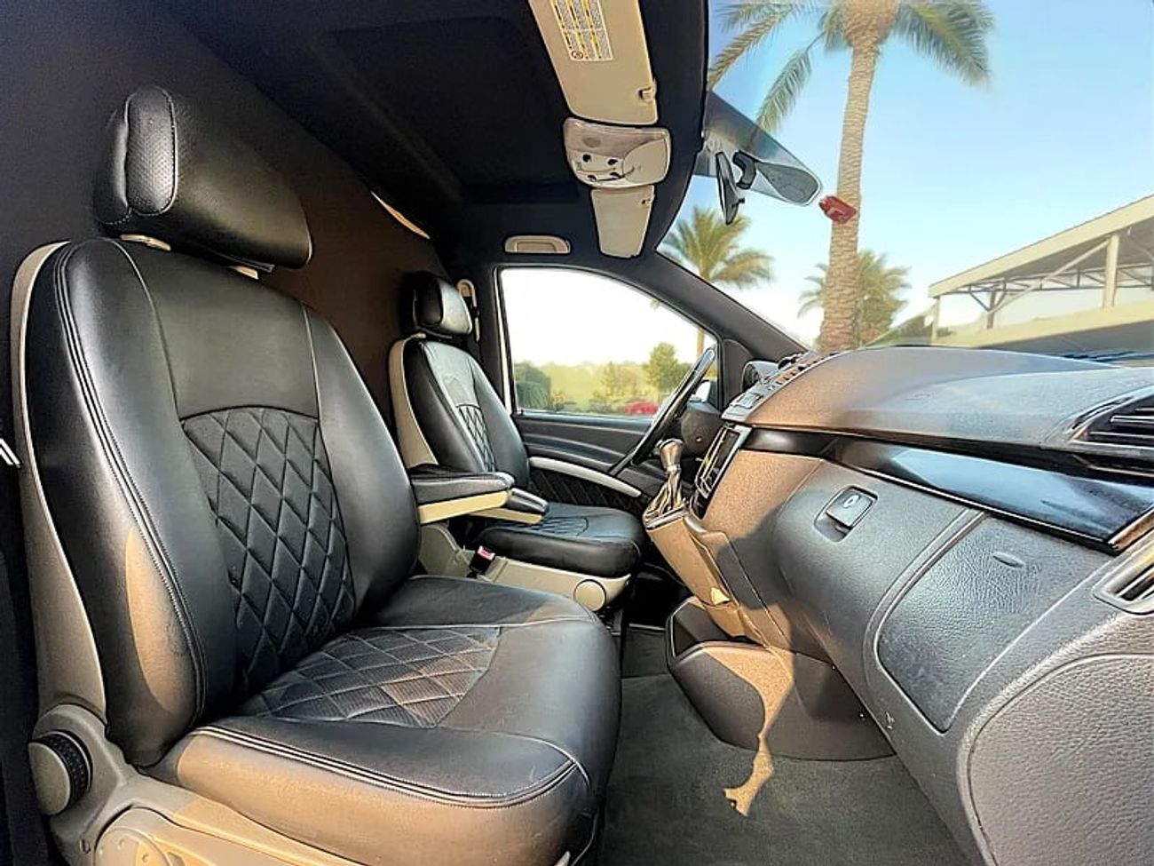 مرسيدس بنز فيانو Trend 3.5L | | | GCC | 3.5L V6