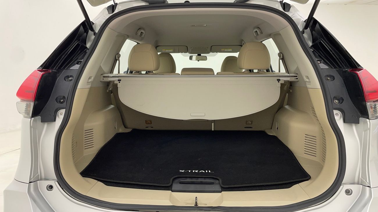 نيسان إكس تريل S 2.5 | بدون دفعة مقدمة | اختبار القيادة في المنزل