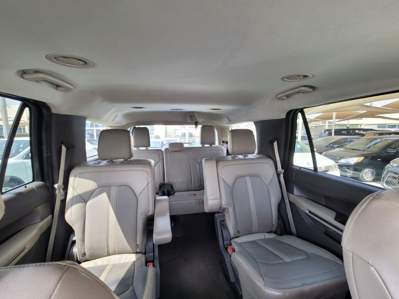 فورد إكسبيديشن XLT 3.5L (380 HP) FWD