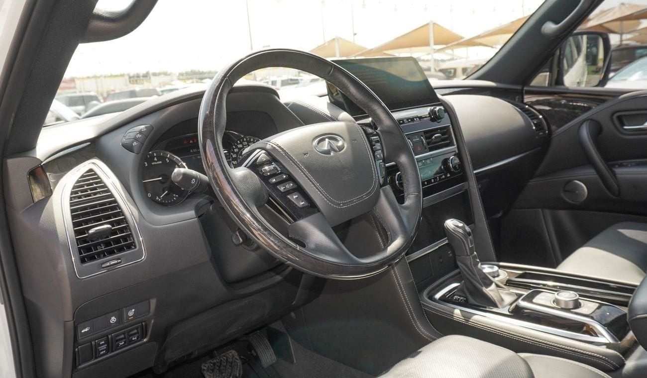 إنفينيتي QX80