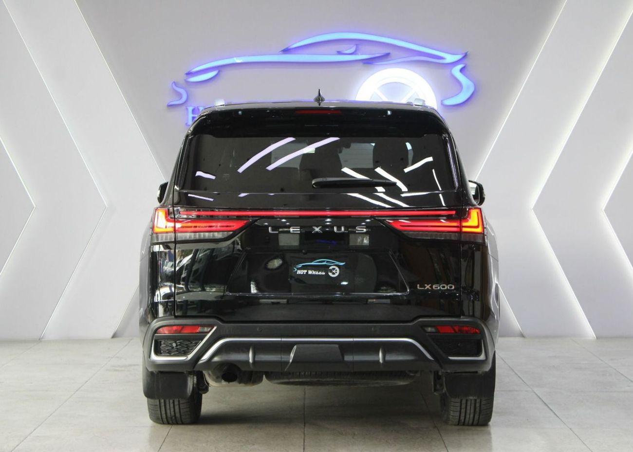 لكزس LX 600 F-Sport