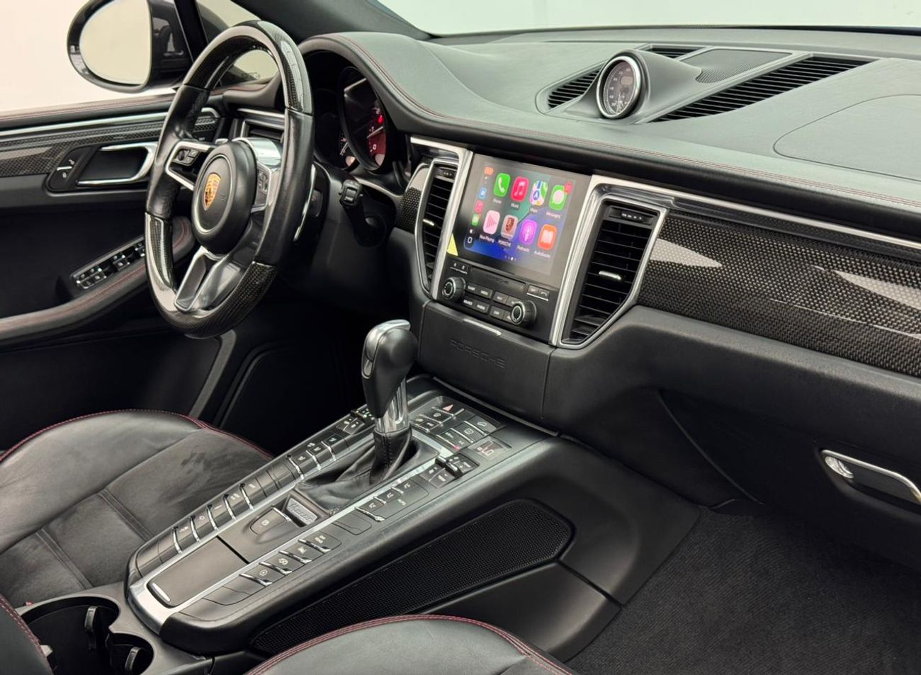 بورش ماكان GTS 2.9L (435 HP) 2017 Porsche Macan GTS, 2026 Porsche Warranty, Porsche Service History, GCC