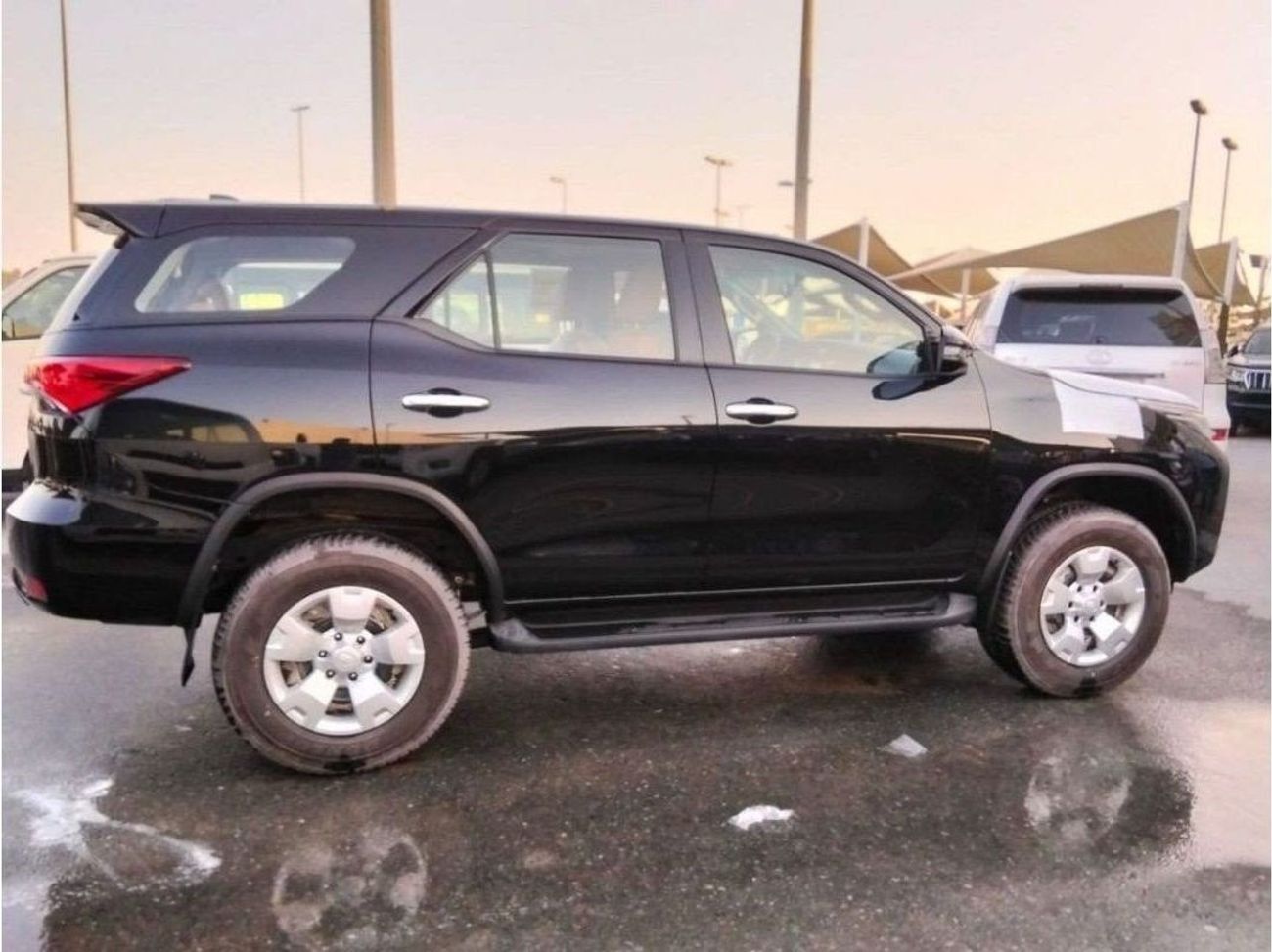 Toyota Fortuner 2.4L Diesel AT MY2025