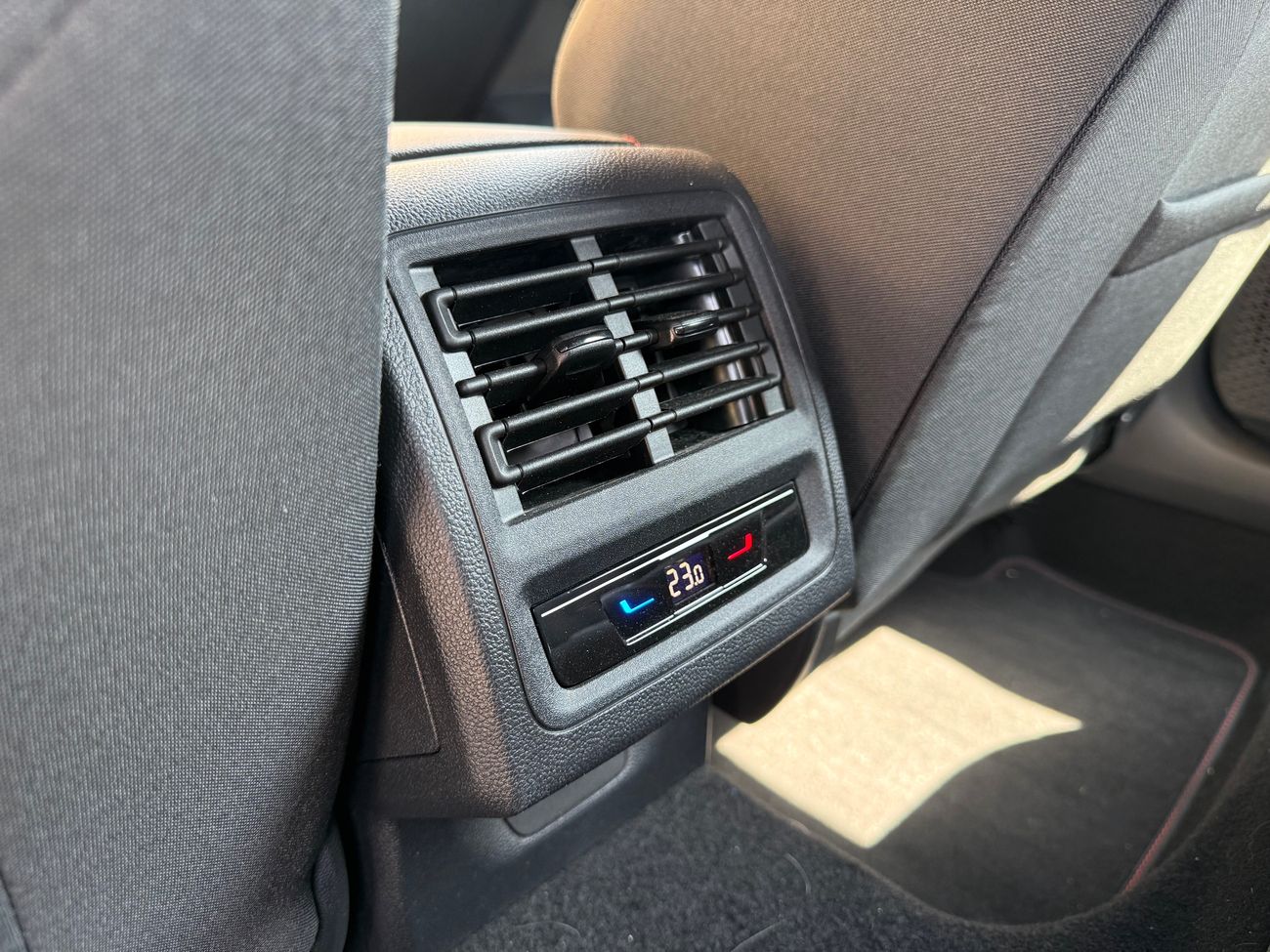 فولكس واجن جولف GTI Fabric 2.0L