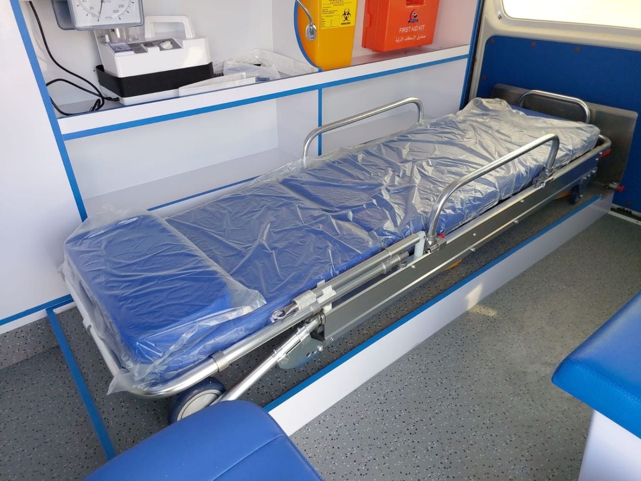 تويوتا هاياس TOYOTA HIACE COMMUTER AMBULANCE VAN RHD 2020 MODEL 2.8 L DIESEL AUTOMATIC(PM19152)