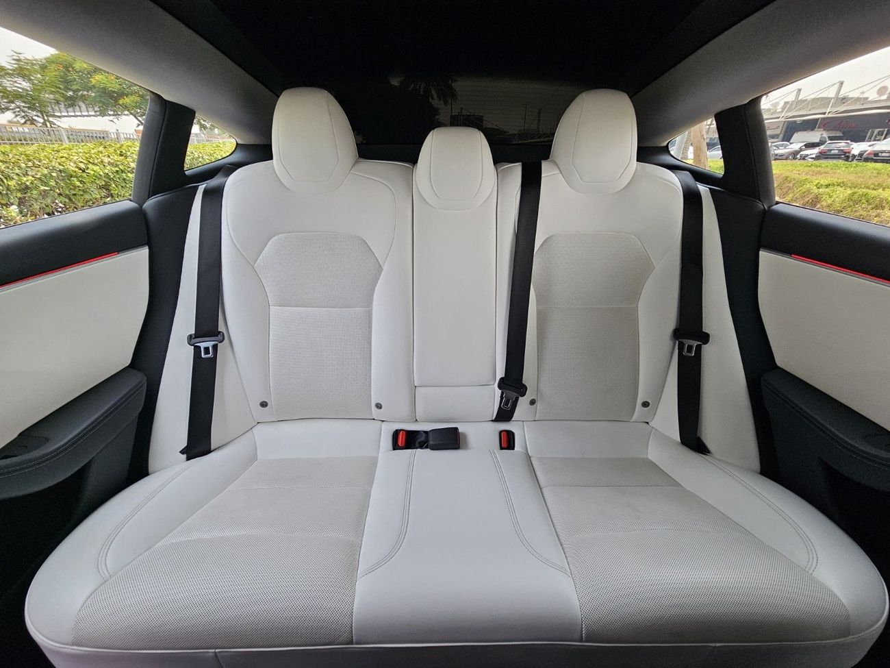 Tesla Model 3 Long Range (AWD)