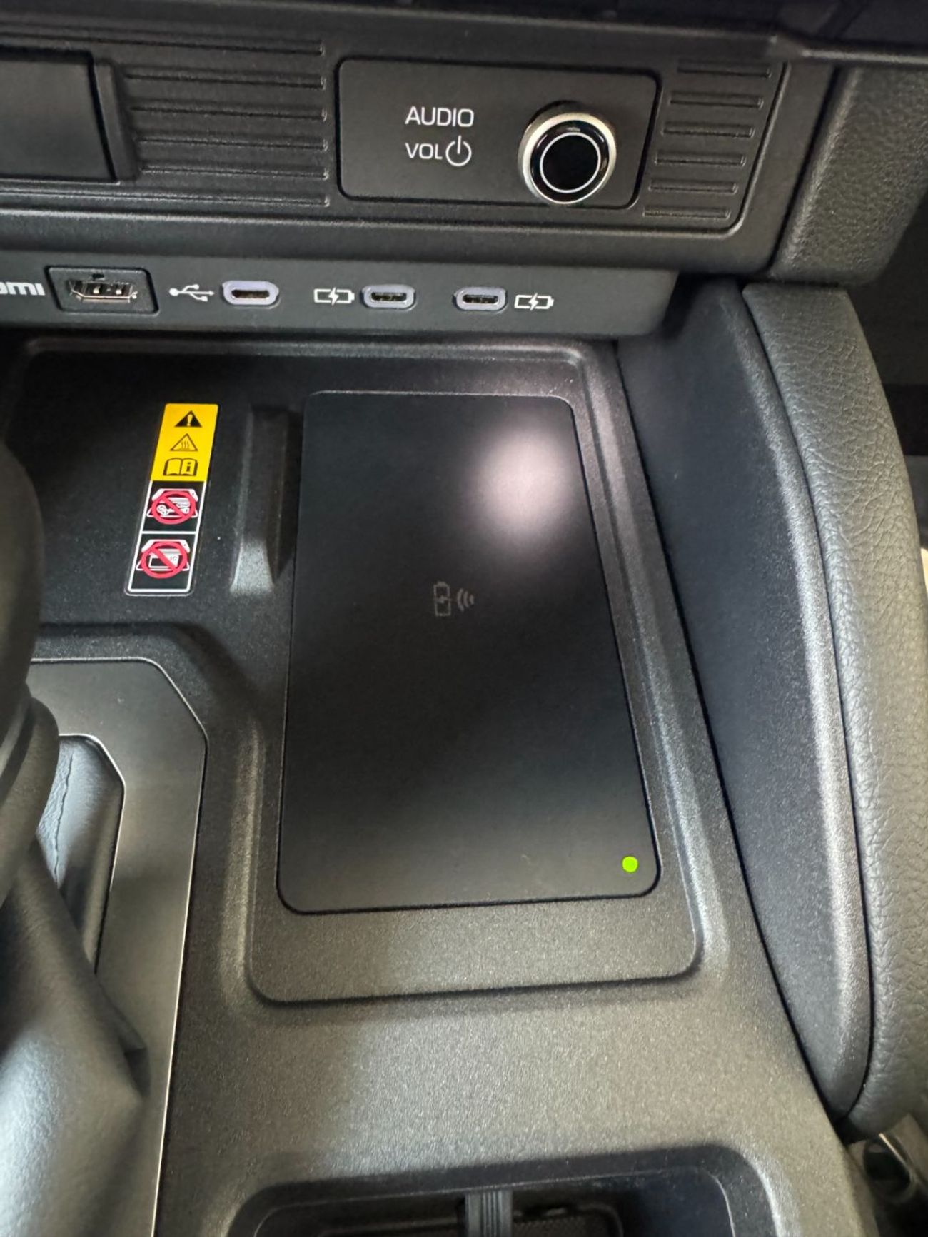 تويوتا برادو 2.4 TURBO LUXURY PANORAMA FULL **EXPORT ONLY**التصدير فقط خارج الخليج**