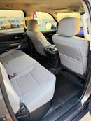 Toyota Tundra CREWMAX SR