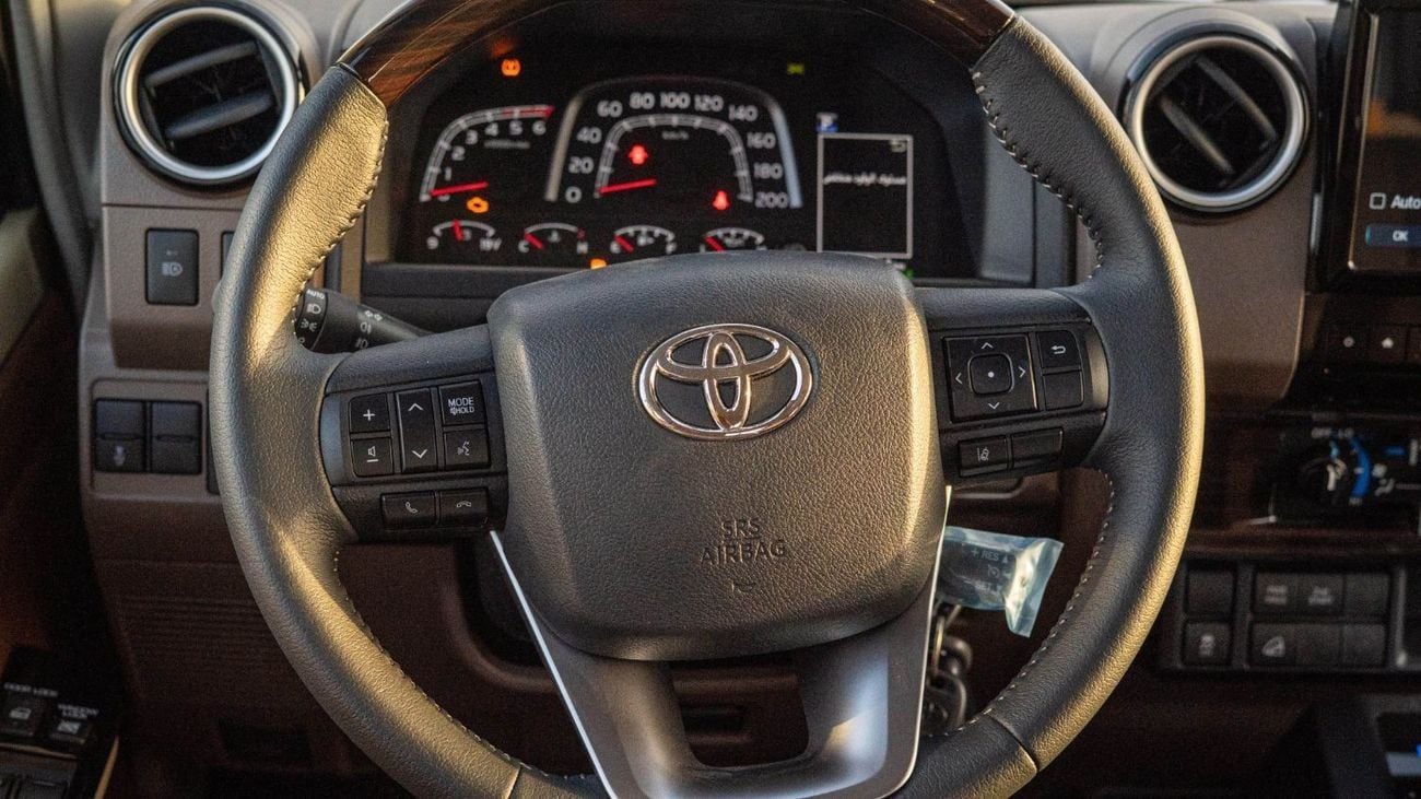 Toyota Land Cruiser Pick Up LC79 DC 2.8L T/DSL LX-Z1 A/T 2025YM