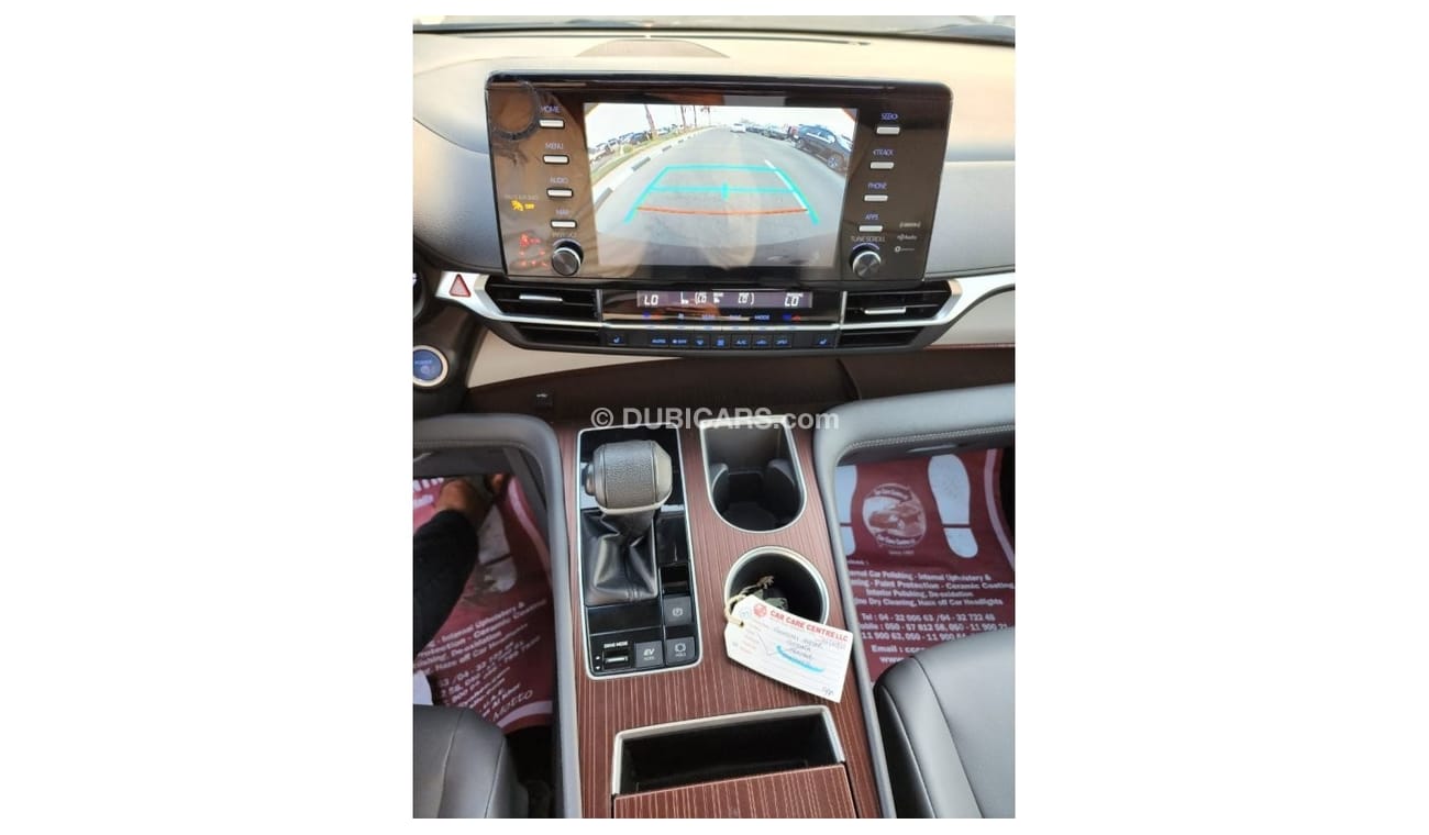 Toyota Sienna TOYOTA SIENNA FULL OPTION CLEAN CAR 2022 MODEL