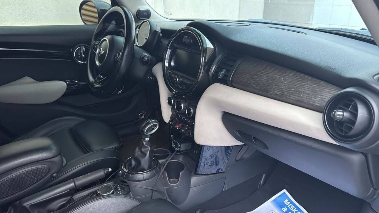 Mini Cooper S HIGH SPEC