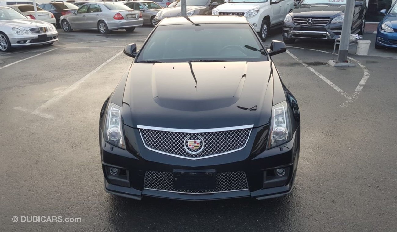 Cadillac CTS Caddillac CTS super charge V8 model 2012 car prefect condition full option low mileage