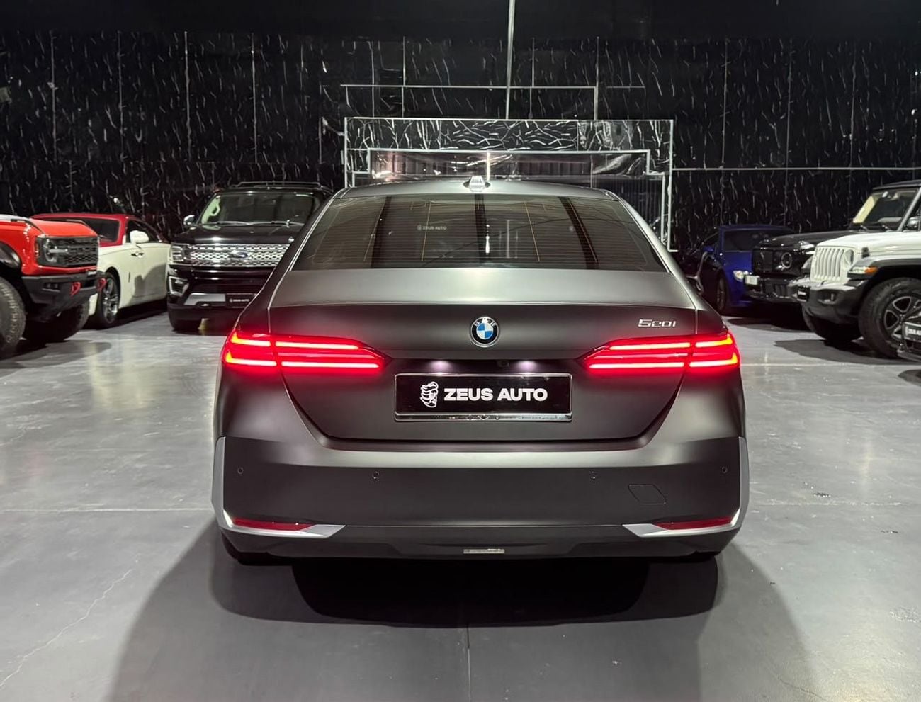 BMW 520i PURE BMW 5 Series 520 2025 | Full PPF | GCC | Low Mileage | AGMC Warranty 2030 | AGMC Service 2030