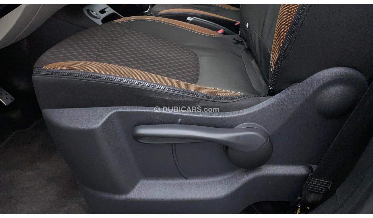 Renault Captur LE 1.6 | Zero Down Payment | Free Home Test Drive