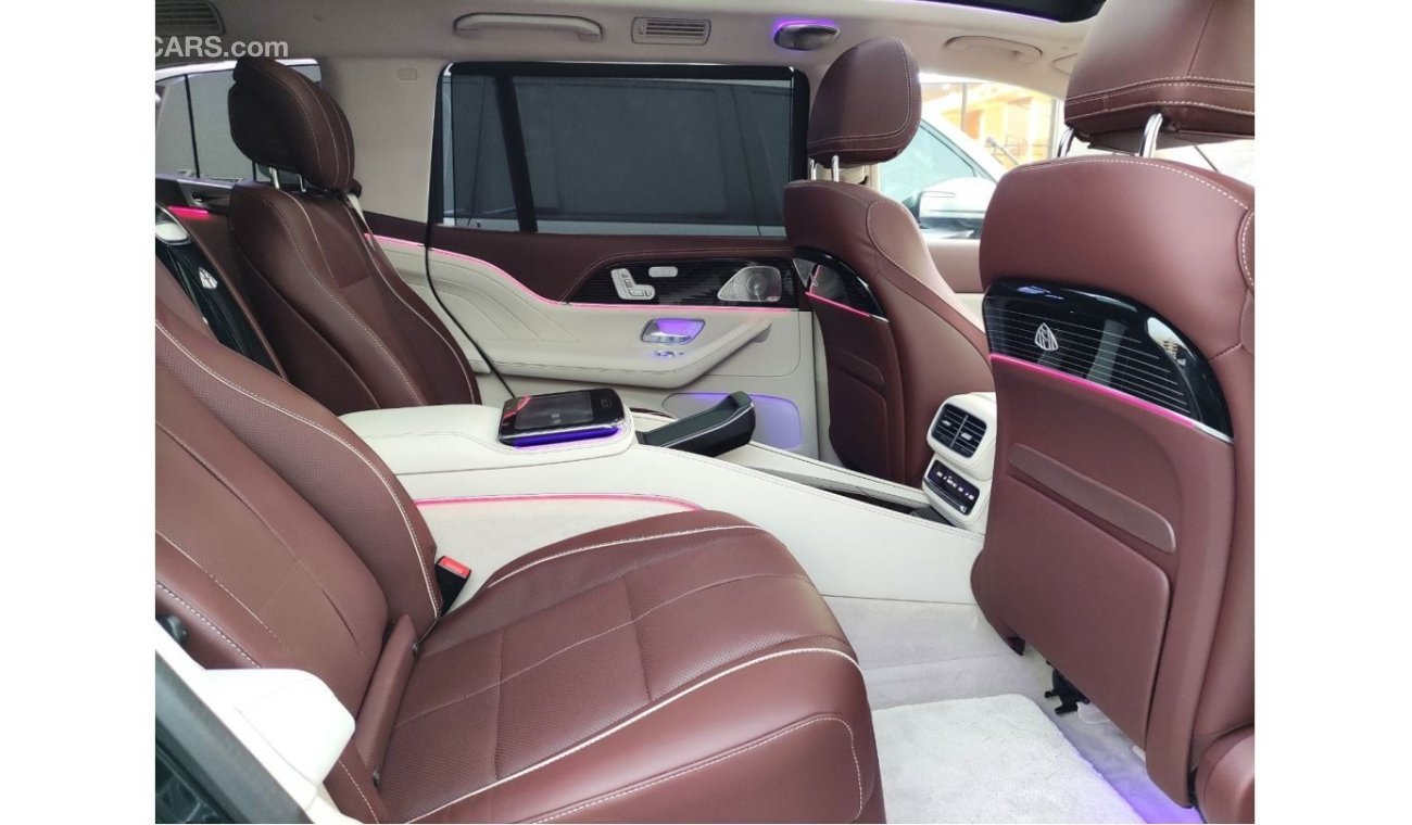 Mercedes-Benz GLS600 Maybach 4.0L V8 Automatic with E-Active Body Control