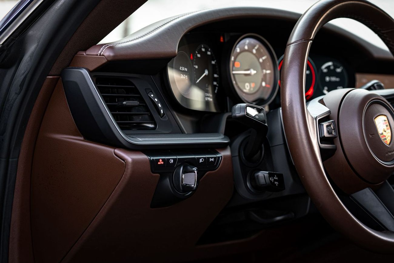 بورش 911 Carrera 3.0L (380 HP) Coupe