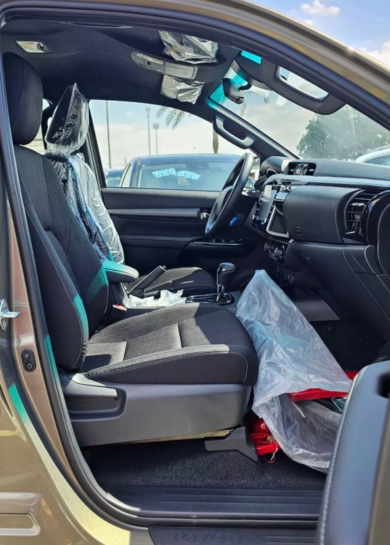 Toyota Hilux Toyota Hilux Adventure Fuel Diesel 2.8 model 2024 GCC Left Hand drive