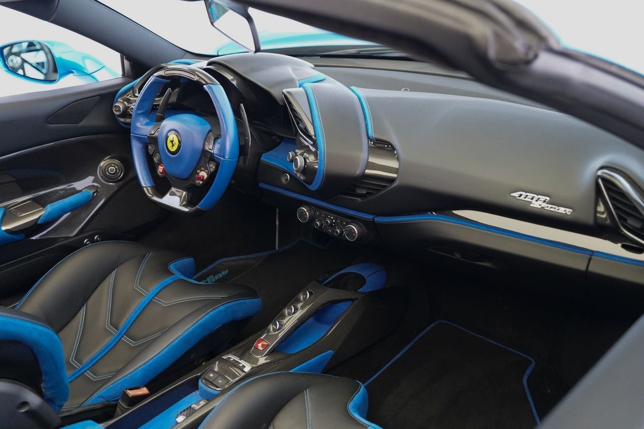 Ferrari 488 Spider STD