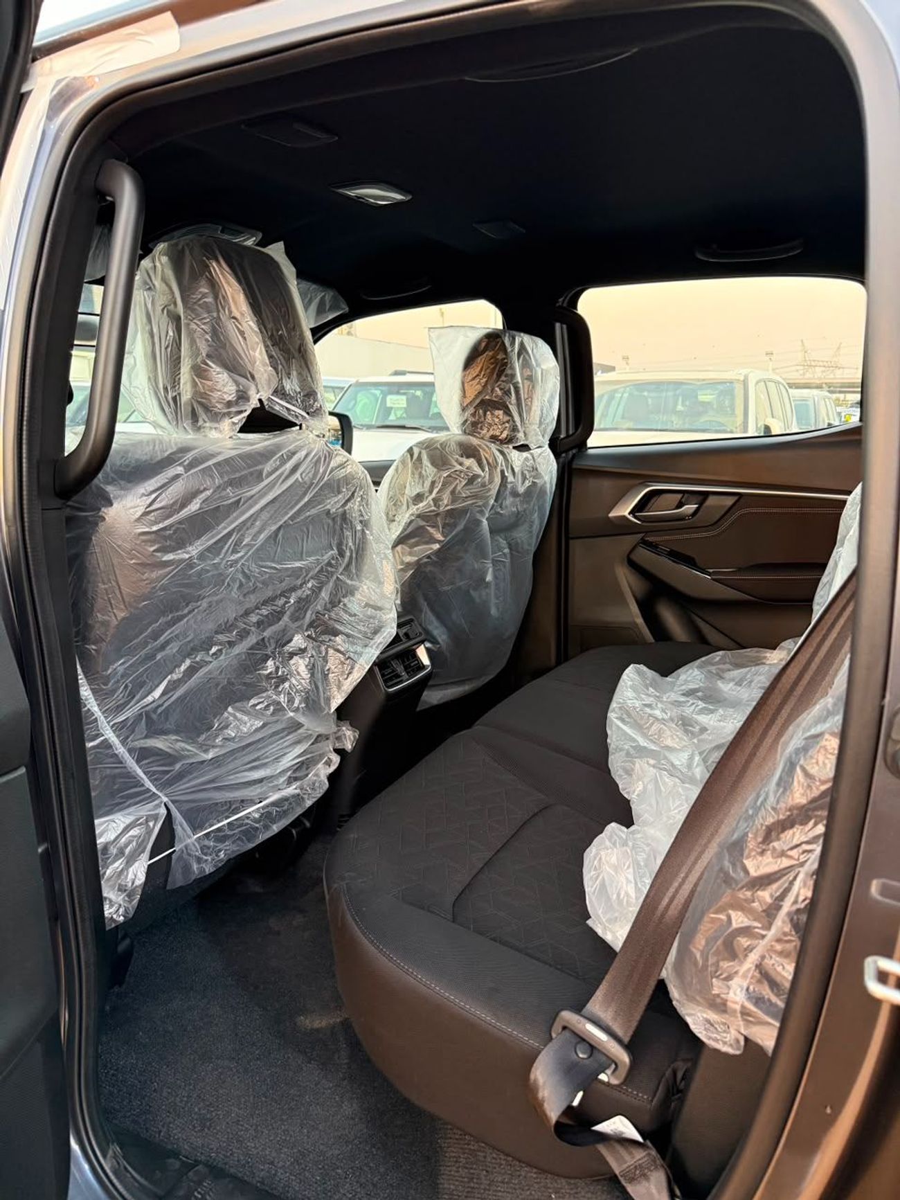 Isuzu D-MAX ISUZU DMaX - 3.0L - CREW CaB - 4WD - LS - 2027 - GREY