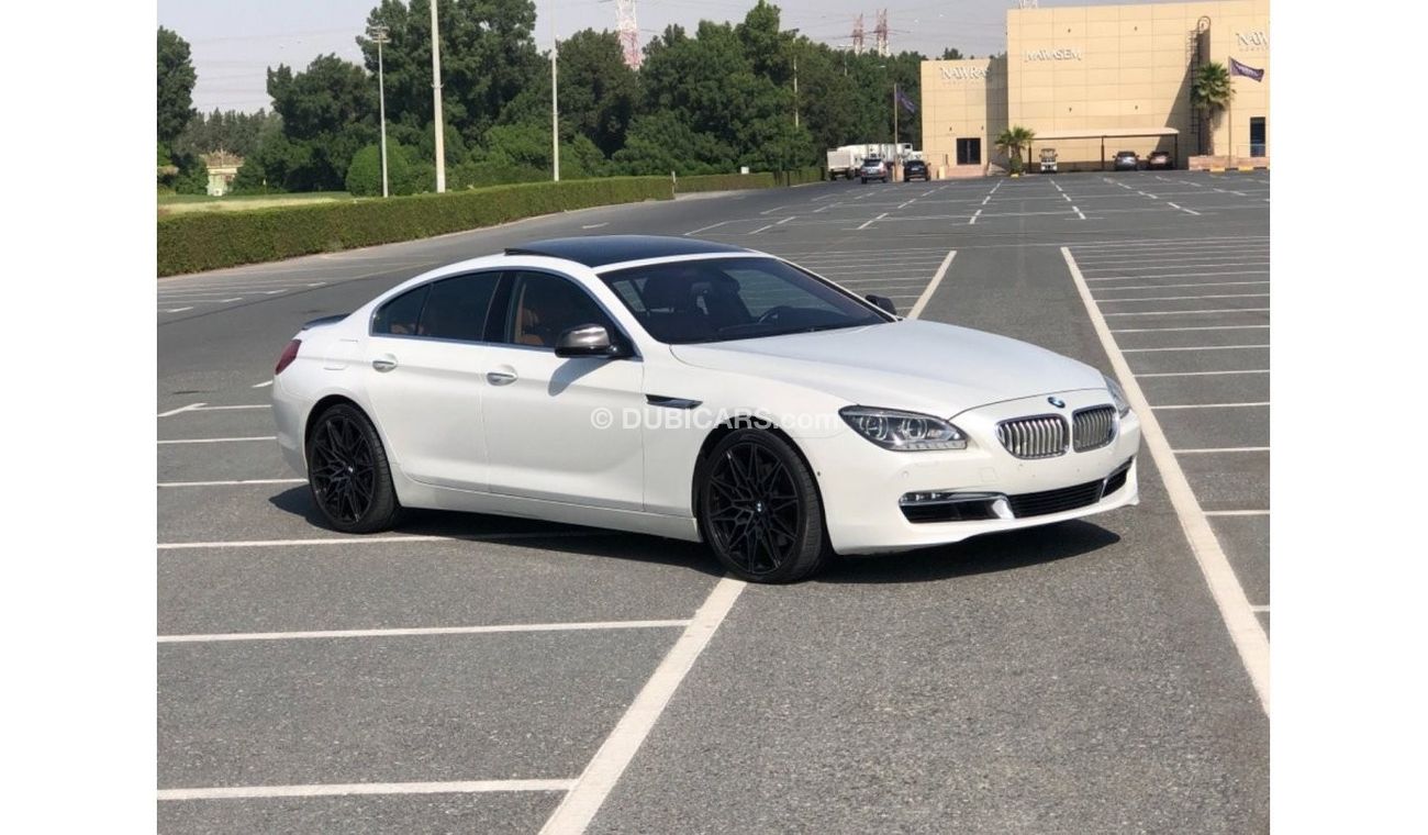 BMW 650i BMW 650 MODEL 2013 GCC CAR PERFECT CONDITION FULL OPTION PANORAMIC ROOF LEATHER SEATS 5 CAMR navigat