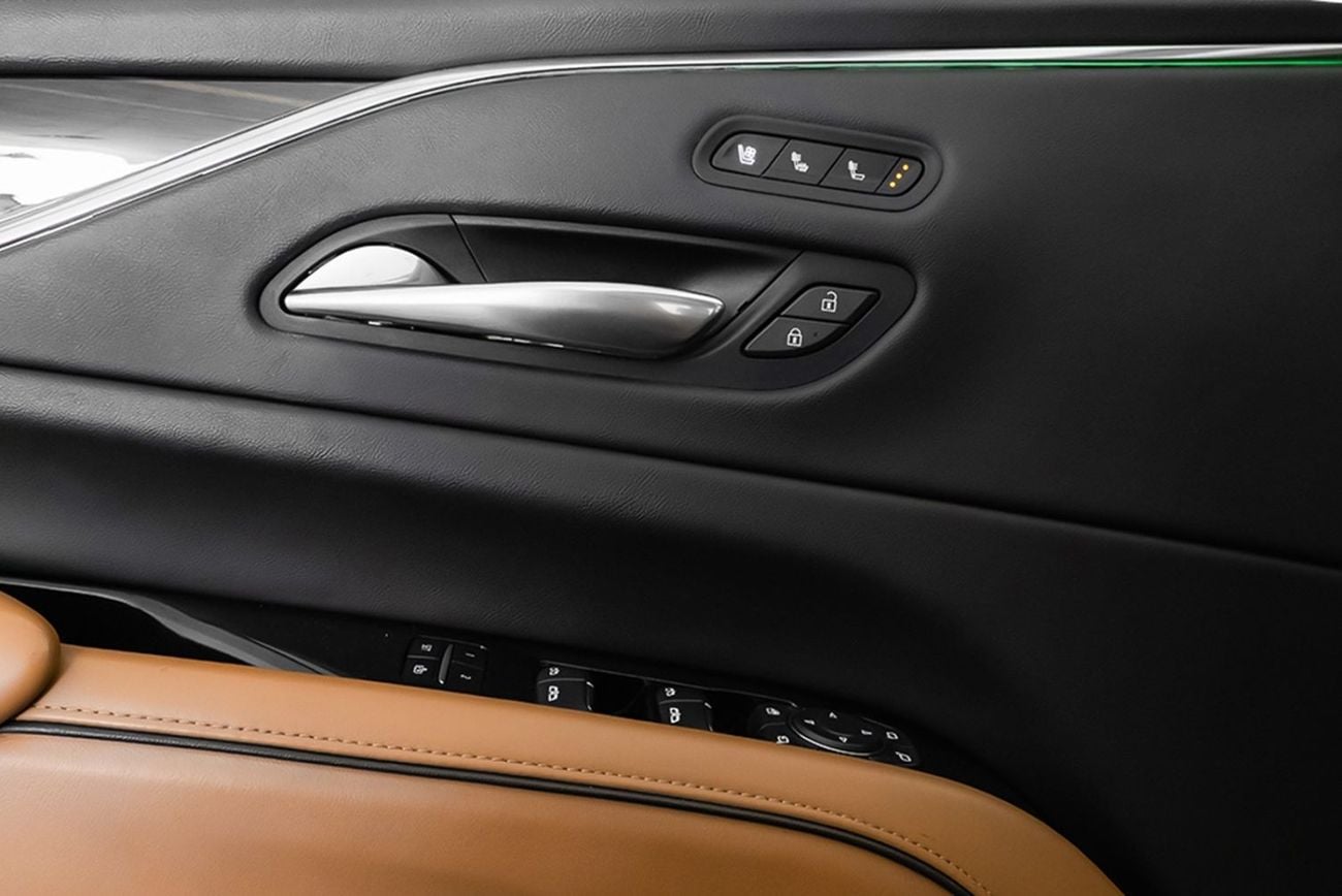 Cadillac Escalade SPORT PLATINUM 600