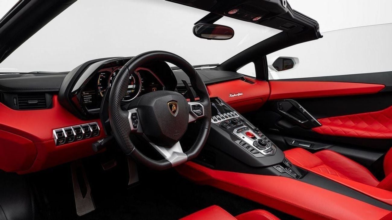 Lamborghini Aventador LP 700-4 Roadster - 2015 - GCC