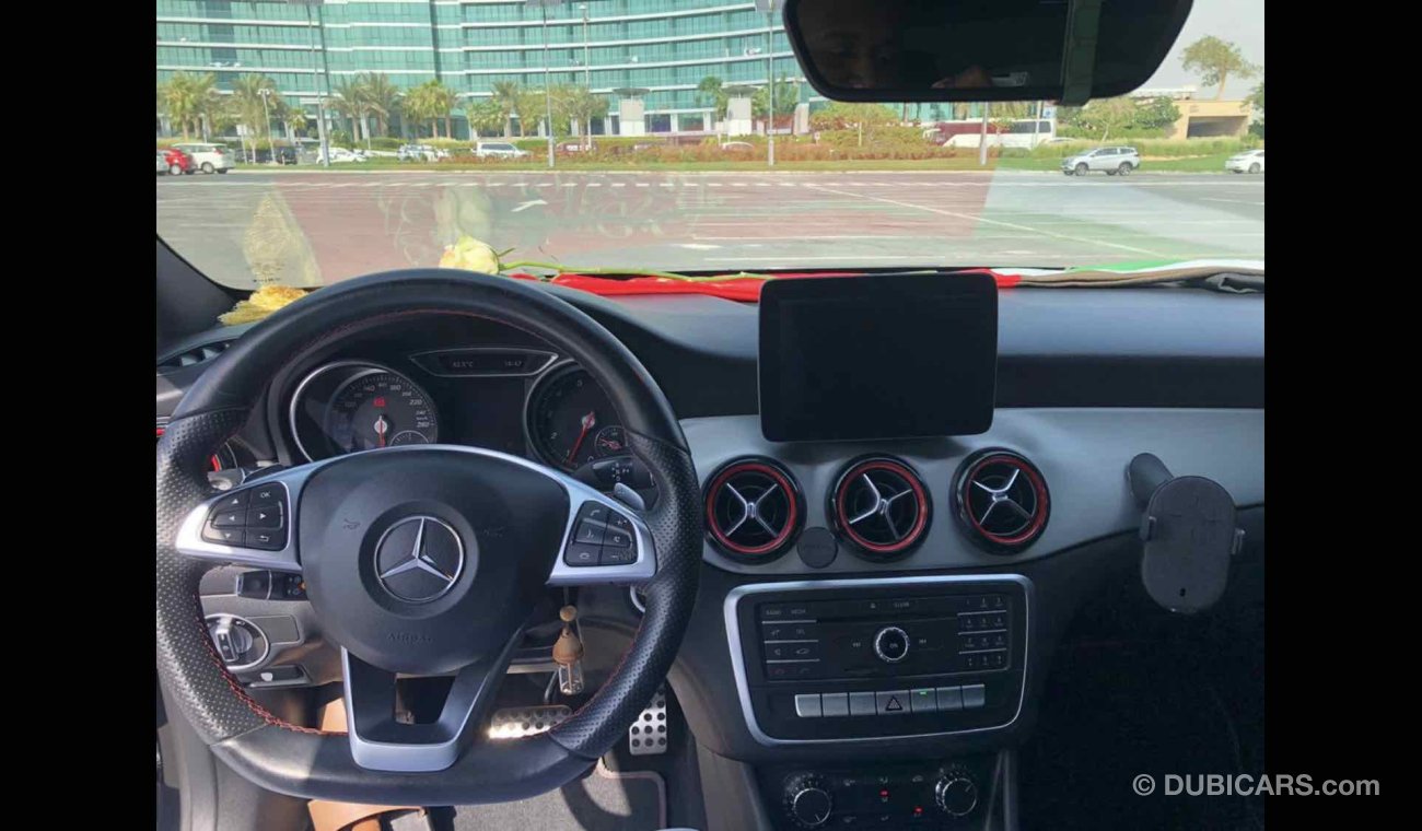 Mercedes-Benz CLA 250 GCC Sport V4