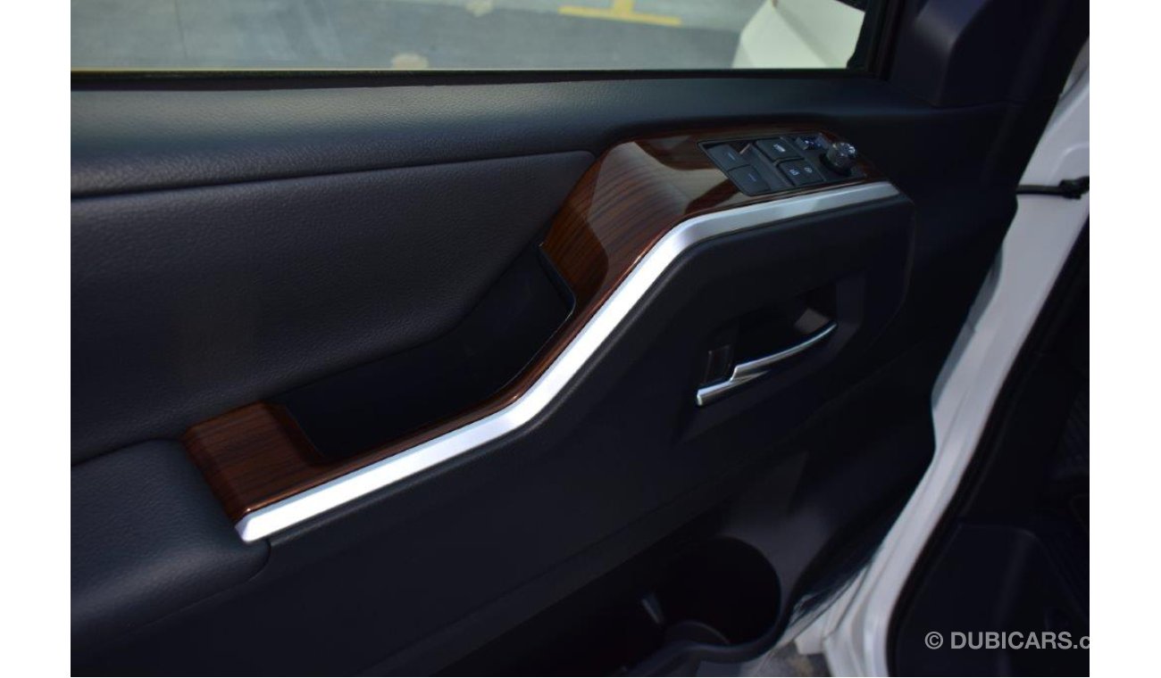 Toyota Granvia Premium 2.8L 6 Seat Automatic