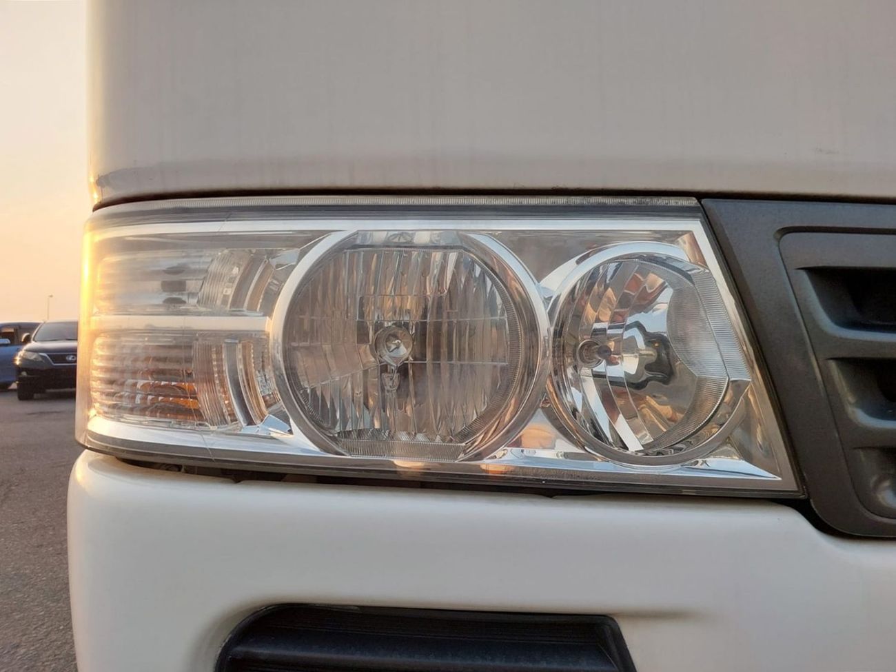 تويوتا كوستر TOYOTA COASTER BUS RHD 2011 MODEL 4.0 L DIESEL AUTOMATIC(PM53468)