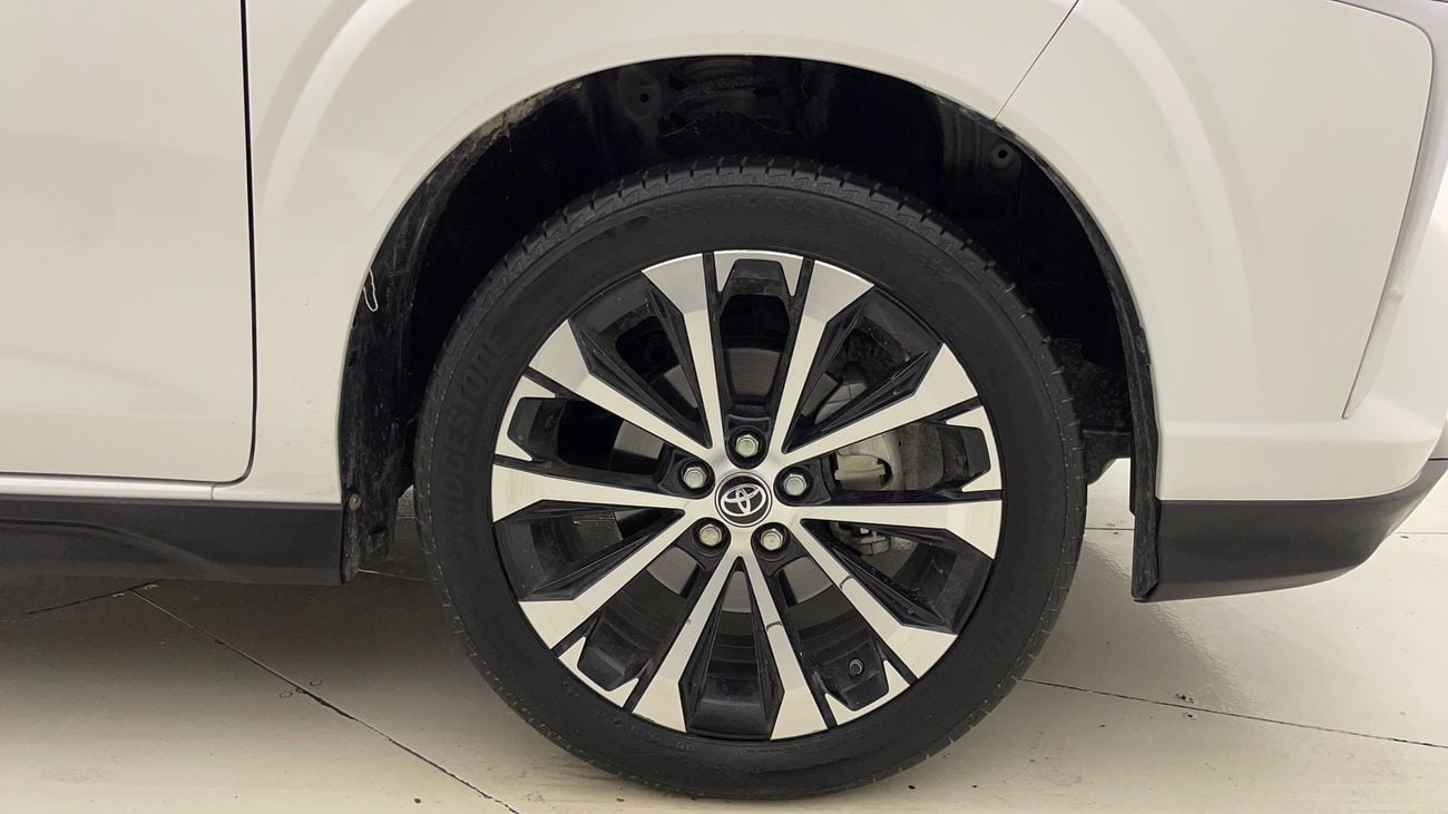 تويوتا فيلوز GX 1.5 | بدون دفعة مقدمة | اختبار القيادة في المنزل