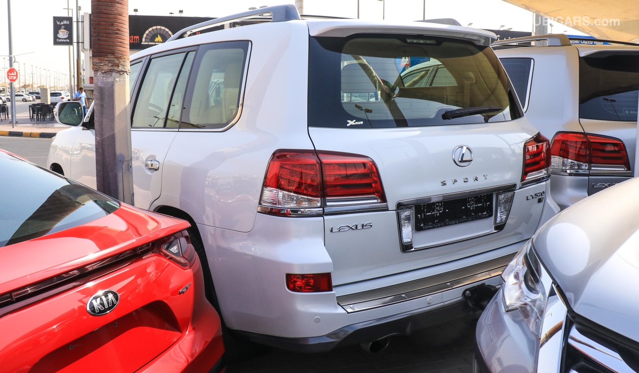 Lexus LX570 S Sport