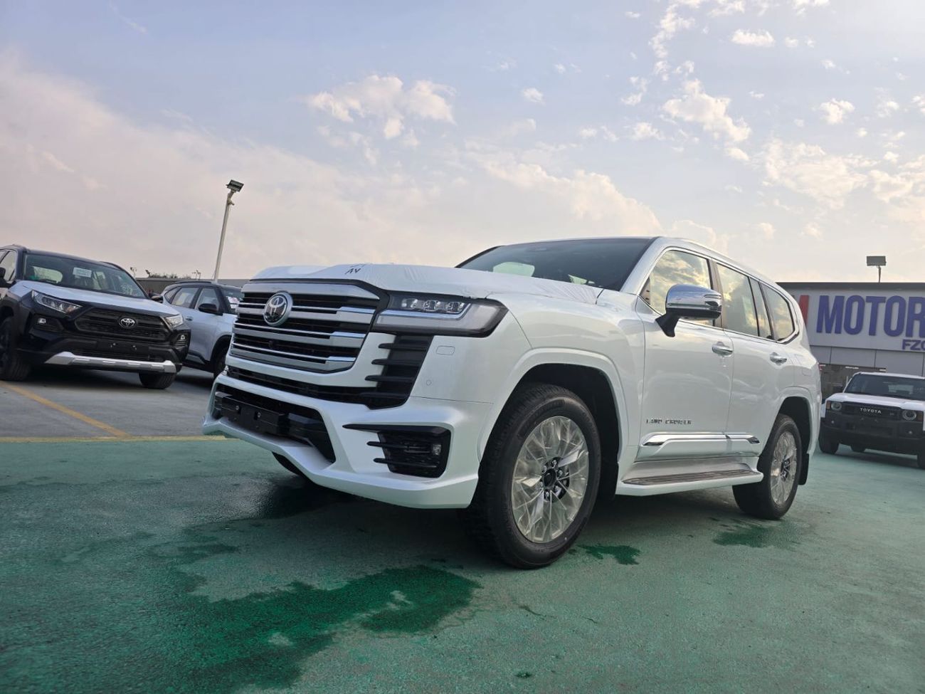 Toyota Land Cruiser TOYOTA LC300 VXS 2026