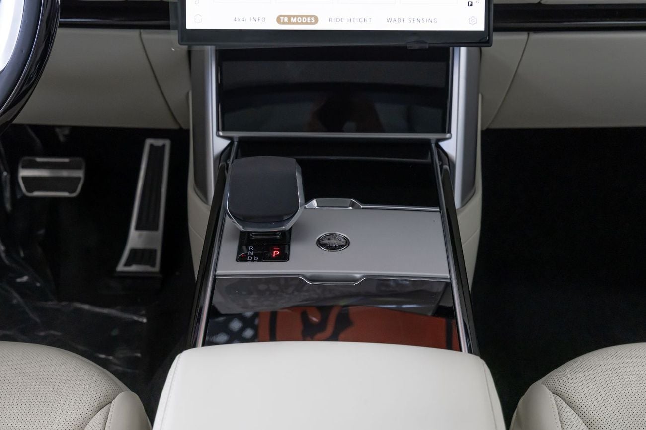 لاند روفر رينج روفر Land Rover | Range Rover Vogue | HSE P530 | Black Edition | GCC Specs | 2026  | ( EXPORT)