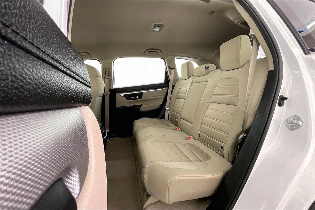 هوندا سي آر في LX | National Day Celebration | شامل الضمان | 0 ﺪﻔﻋﺓ ﺃﻮﻟﻯ