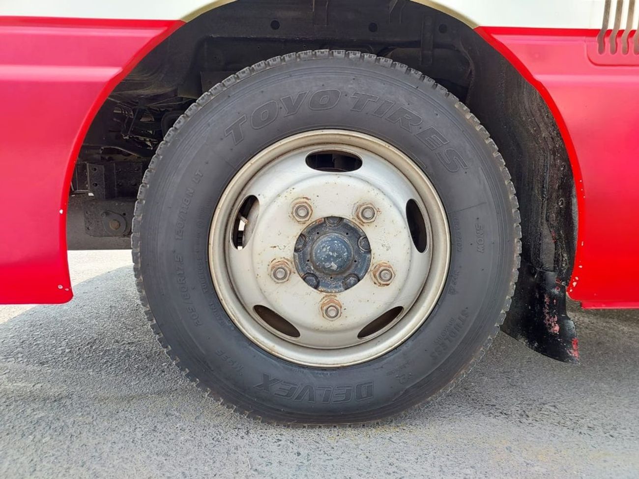 Nissan Civilian NISSAN CIVILIAN BUS RHD 2001 MODEL 4.1 L DIESEL AUTOMATIC(PM10091)