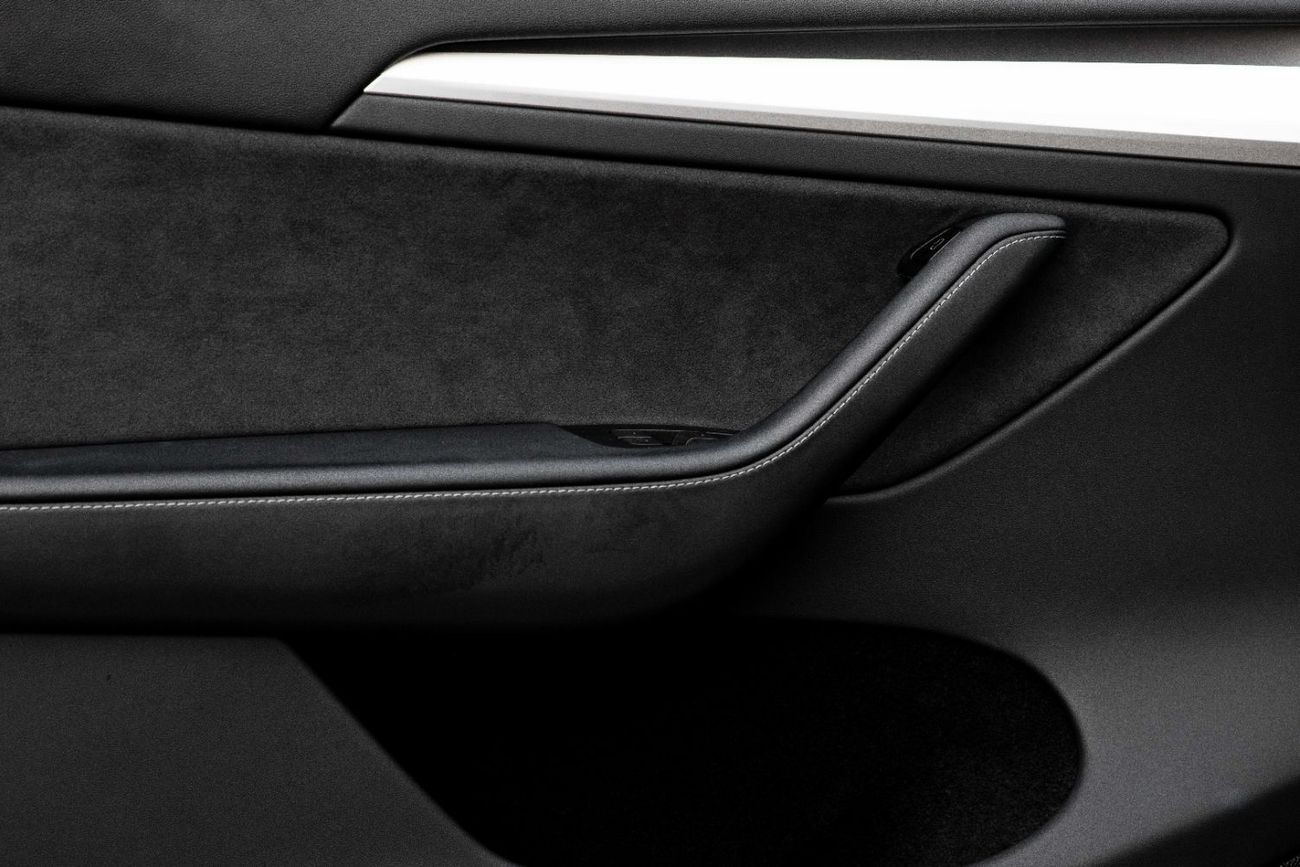 Tesla Model Y 3,427 P.M  | 0% Downpayment | Model Y Performance | Warranty!