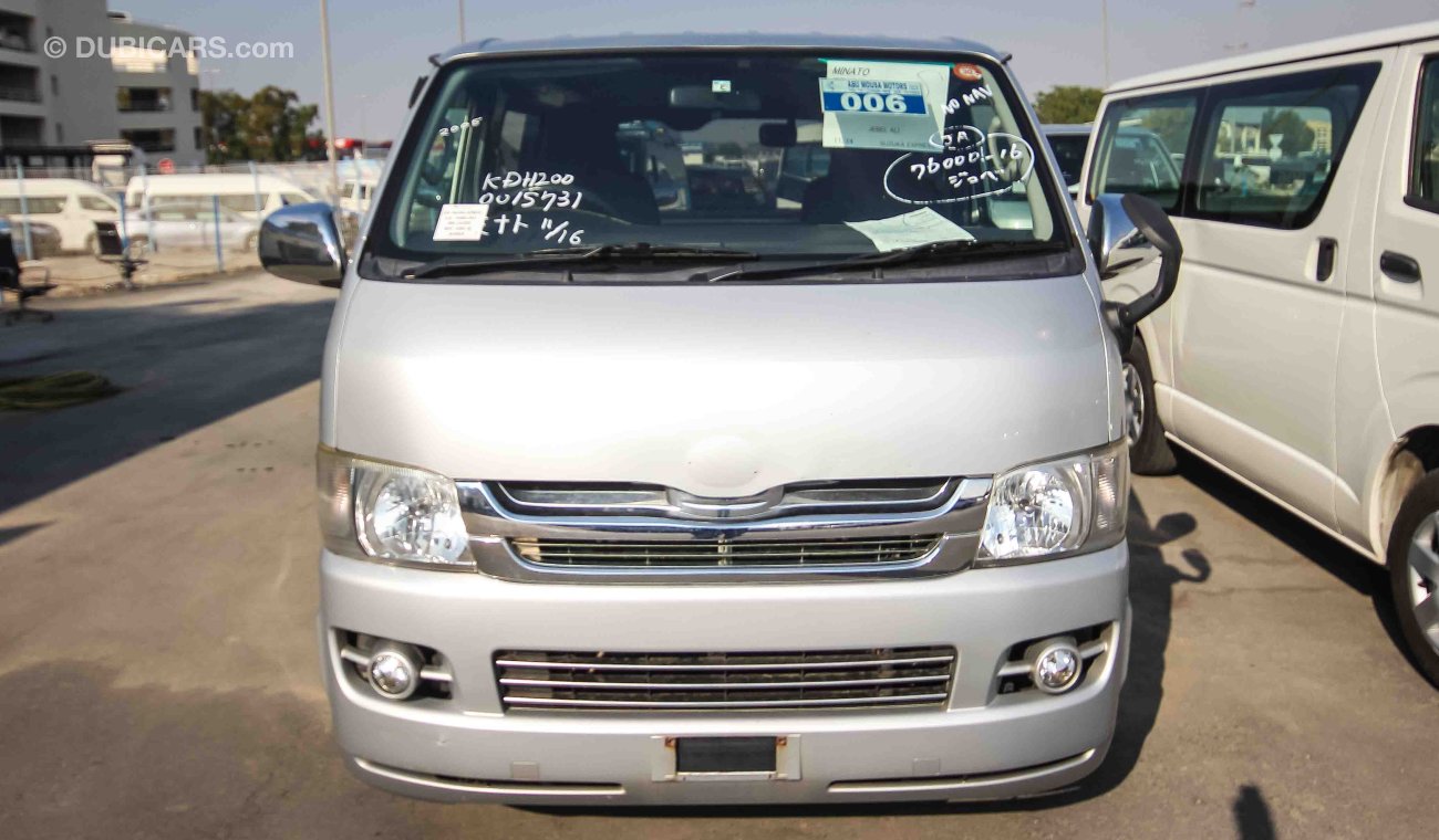 Toyota Hiace 15731