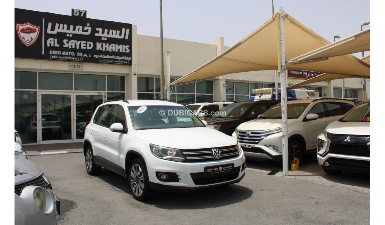 Volkswagen Tiguan SE ACCIDENTS FREE - GCC - ORIGINAL PAINT - 1400 CC + TURBO - PERFECT CONDITION