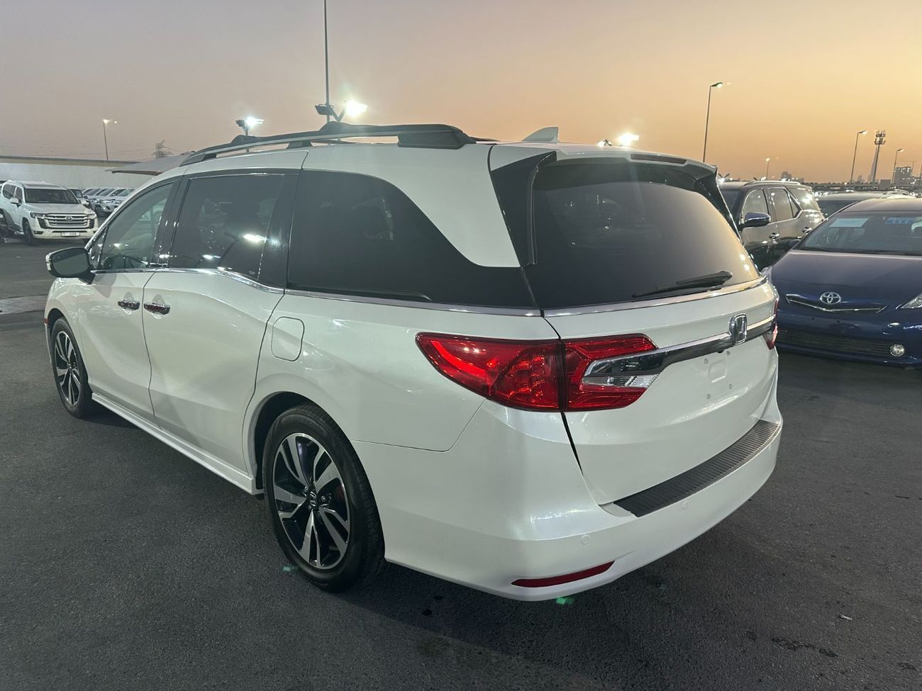 هوندا أوديسي Touring 3.5L