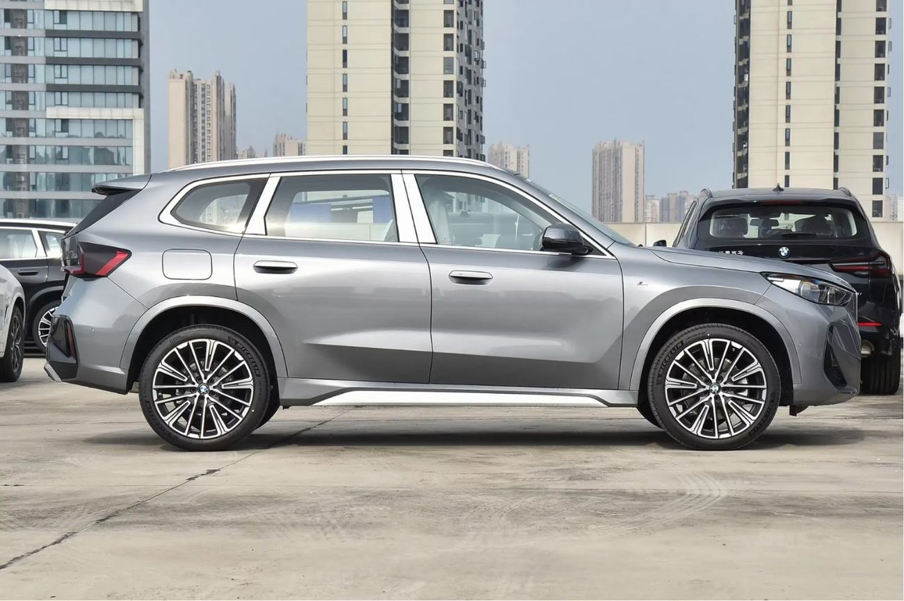بي أم دبليو X1 xDrive25Li M Sport Package