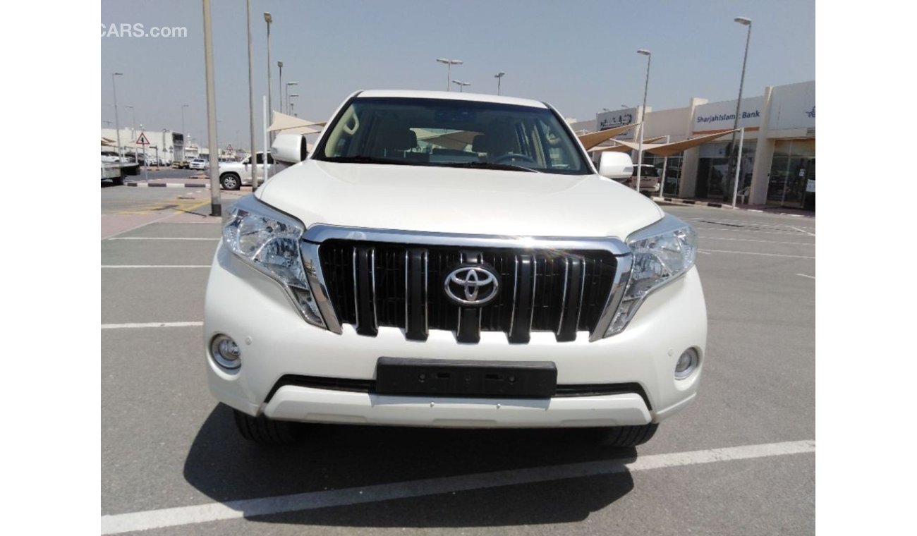 Toyota Prado Toyota prado 2017 gcc full Automatic very celen car for sale