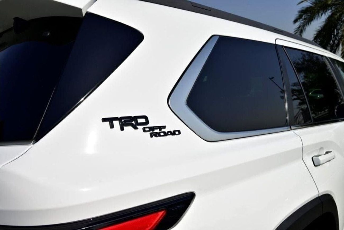 Toyota Sequoia 2025 TOYOTA SEQUOIA TRD OFFROAD HYBRID V6 3.4L 4WD 8 SEAT AT