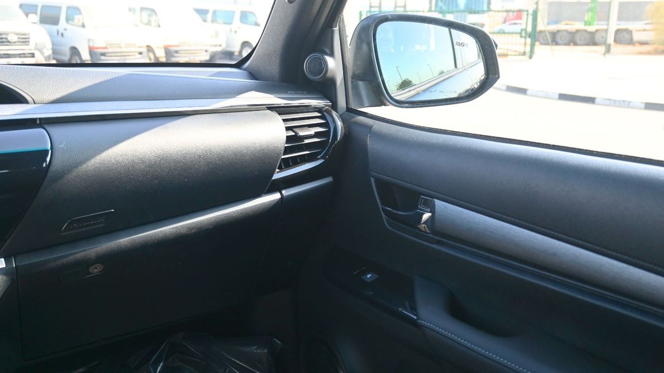 تويوتا هيلوكس Adventure 4.0L