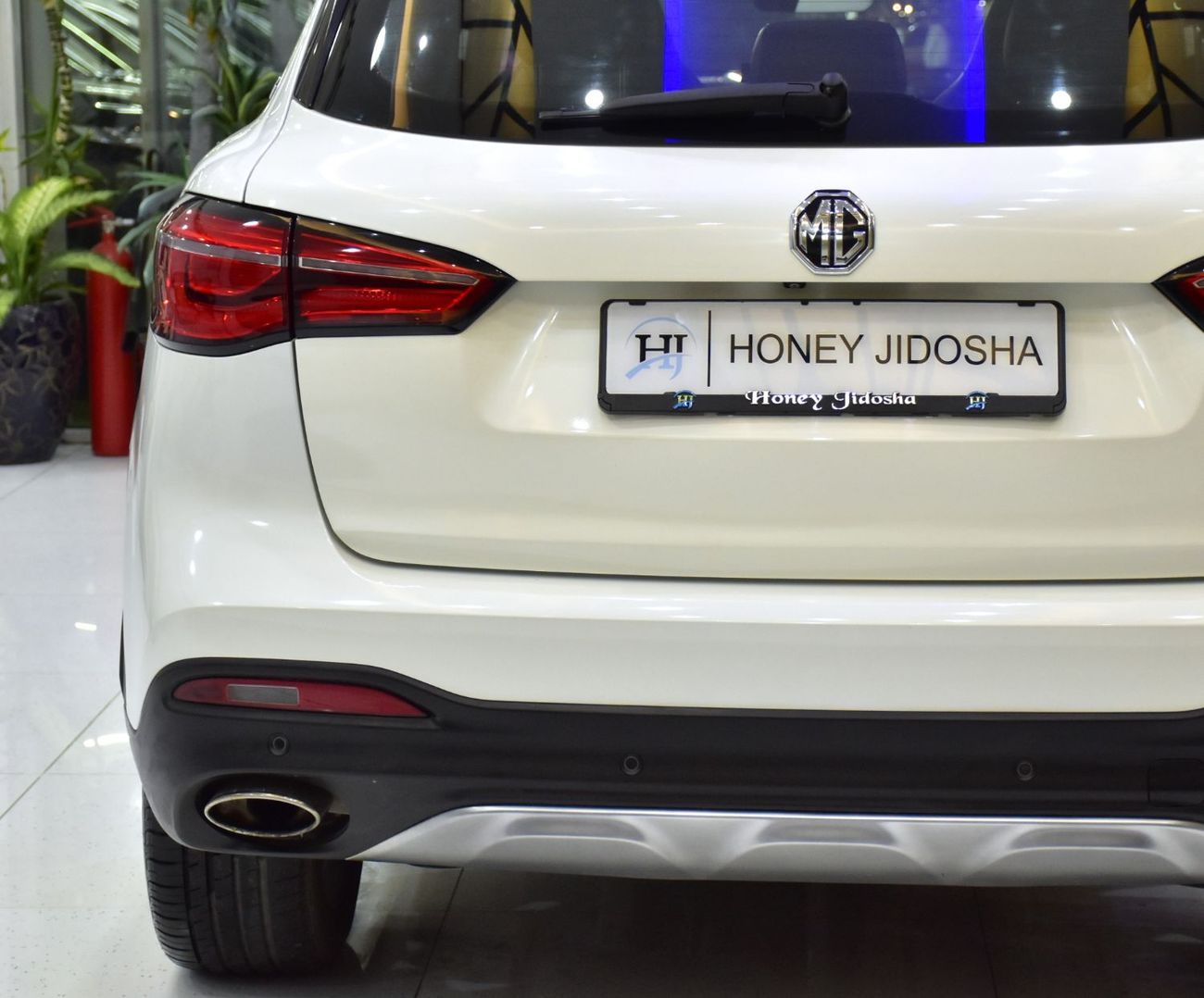 MG HS EXCELLENT DEAL for our MG HS Trophy ( 2022 Model ) in White Color GCC Specs