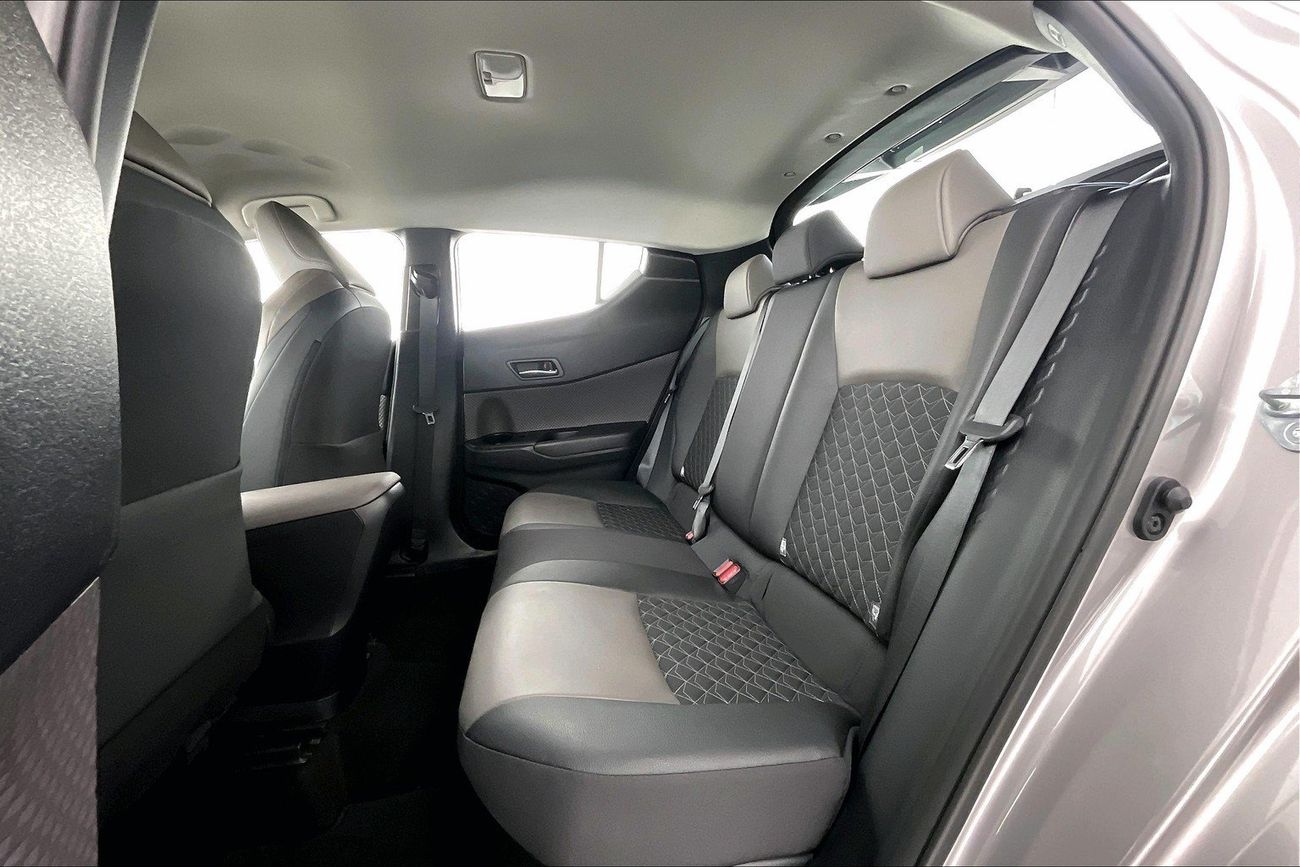 تويوتا CHR VX | شامل الضمان | 0 ﺪﻔﻋﺓ ﺃﻮﻟﻯ