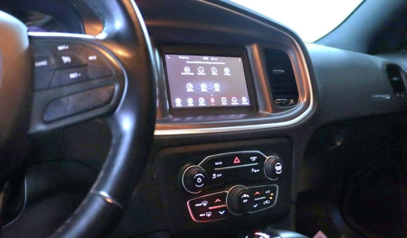 دودج تشارجر SXT Mid 3.6L