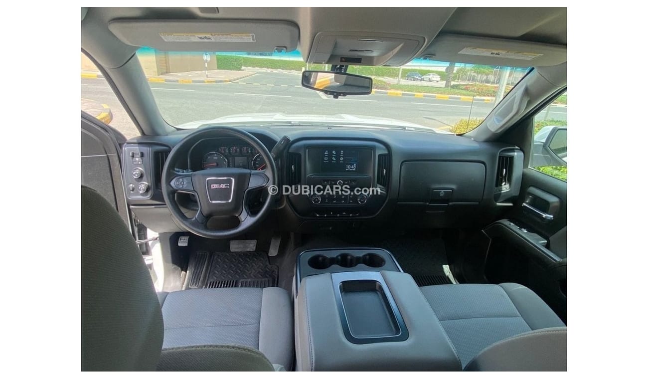 GMC Sierra GMC SIERRA  model 2019   USA Excellent Condition  VERY GOOD CONDITION