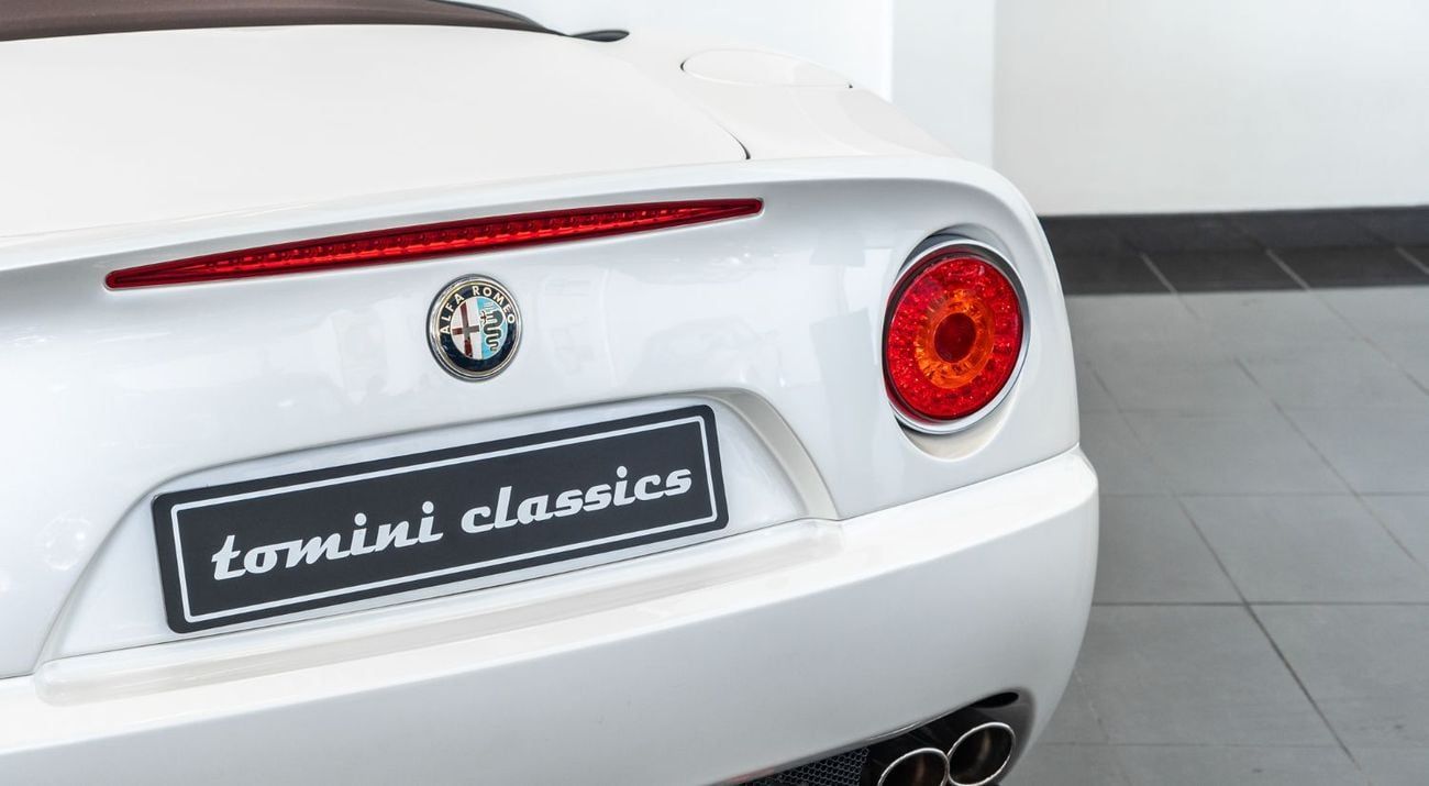 ألفا روميو 8C Spider