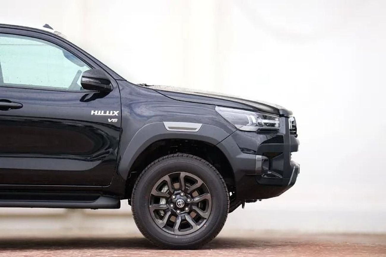 تويوتا هيلوكس 2025 Toyota Hilux Adventure (with Roll-Bar) 4.0L V6 Petrol A/T 4WD Export Only